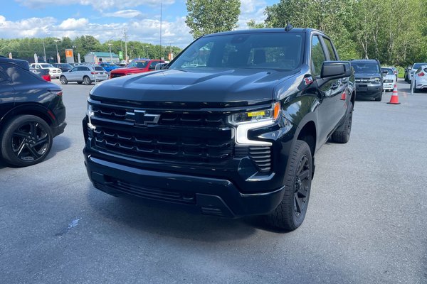 Silverado 1500 RST Z71 CREW 4X4 V8 *NAV* SIÈGES CHAUFF BEDLINER
