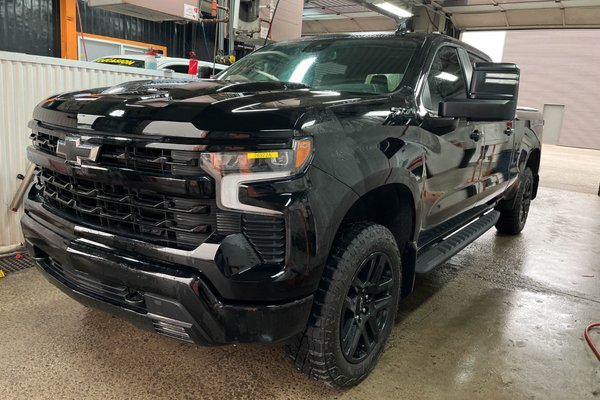 Silverado 1500 LT TRAIL BOSS CREW 4X4 V8 *TOIT* NAV CUIR BOSE