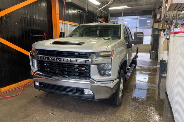 Silverado 2500HD LT CREW 4X4 DIESEL *BOITE 8 PI* *PNBV 9900 CARPLAY