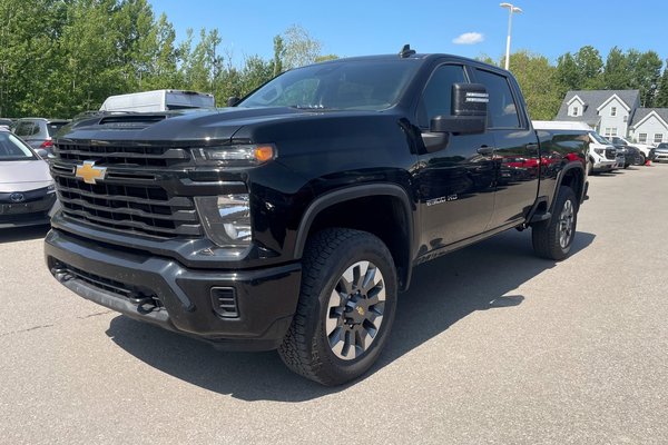 Silverado 2500HD CUSTOM CREW 4X4 6.6L *GR REMORQ* CARPLAY BEDLINER