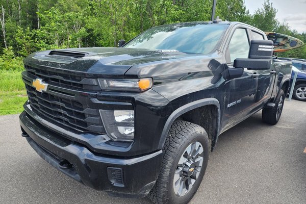 Silverado 2500HD CUSTOM CREW 4X4 6.6L *GR REMORQ* CARPLAY BEDLINER