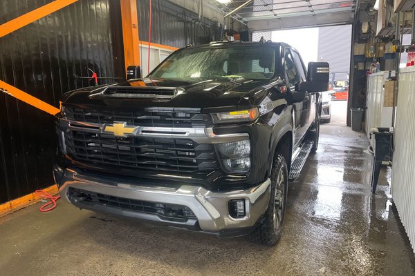 Silverado 2500HD LT Z71 TRUE NORTH CREW 4X4 DIESEL *NAV* *PNBV 9900
