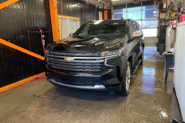 Suburban PREMIER AWD *TOIT* CUIR SIÈGES VENTIL BOSE HUD