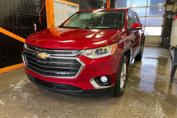 Traverse LT AWD V6 *7 PLACES* SIÈGES CHAUF HAYON ELECT WIFI