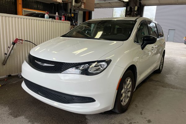 Grand Caravan SXT STOW N GO *SIÈGES CHAUF* PORTES / HAYON ELECT