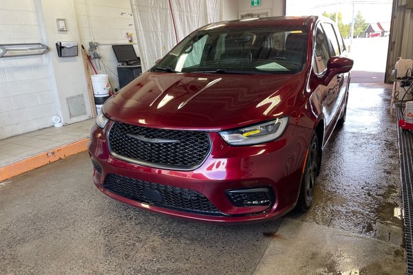 Pacifica Hybrid LIMITED *TOIT* NAV CUIR SIÈGES VENT KARDON CARPLAY