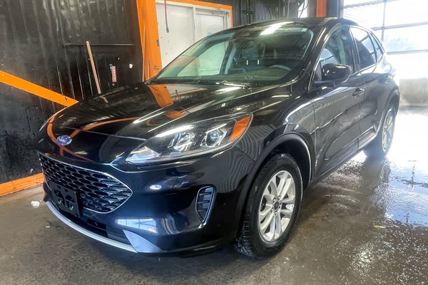 Escape SE AWD *SIÈGES CHAUFF* CARPLAY COPILOT 360 USB