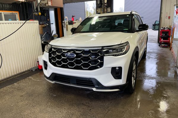 Explorer PLATINUM AWD *TOIT* NAV SIÈGES VENT CAM 360 B&O