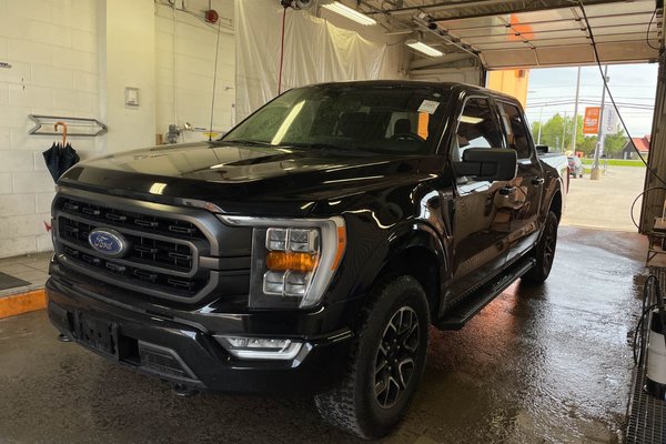 F-150 XLT CREW 4X4 302A *TOIT* NAV SIÈGES CHAUFF CARPLAY