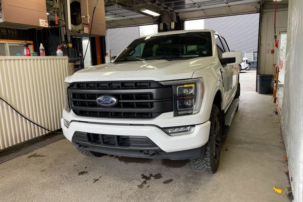 F-150 LARIAT CREW 4X4 *TOIT* NAV CUIR SIÈGES VENTIL B&O