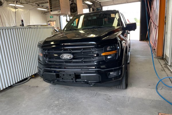 F-150 XLT CREW 4X4 *3.5L POWERBOOST HYBRID* NAV BEDLINER