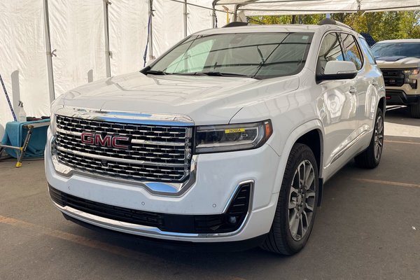 Acadia DENALI AWD *TOIT* NAV CUIR SIÈGES VENT BOSE HUD