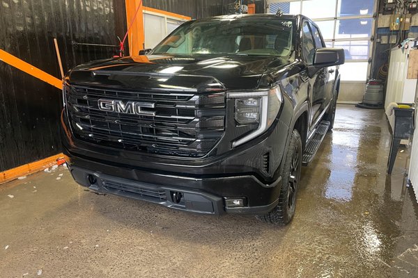 Sierra 1500 ELEVATION CREW 4X4 *NAV* SIÈGES CHAUFF BEDLINER