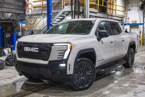 Sierra EV Elevation Extended Range