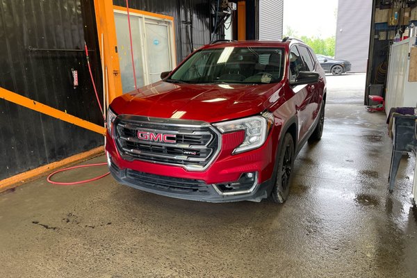 Terrain AT4 AWD *SIÈGES CHAUFF* CUIR HAYON ELECT REG ADAPT