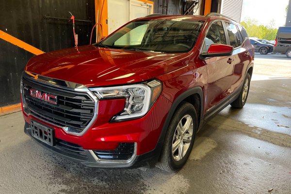 Terrain SLE AWD *SIEGES CHAUF* CARPLAY *GR. SECURITE* USB