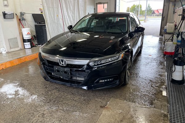Accord TOURING AUTO *TOIT* NAV CUIR SIÈGES VENTIL HUD
