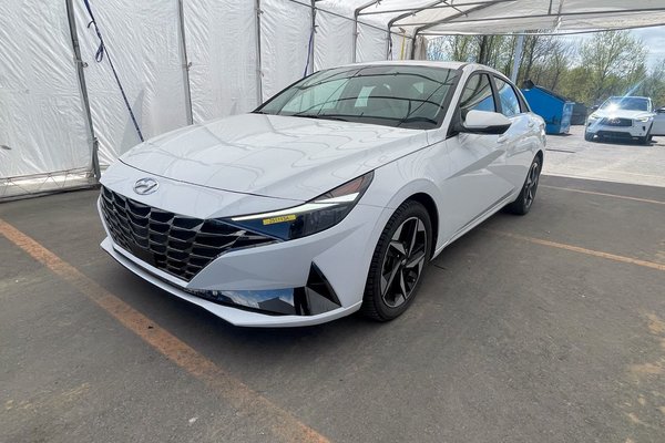 Elantra ULTIMATE TECH *TOIT* NAV CUIR SIÈGES CHAUFF BOSE