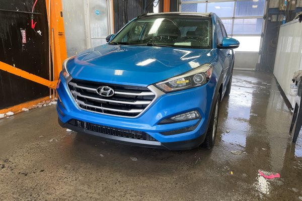 Tucson SE *TOIT* CUIR SIÈGES / VOLANT CHAUFF ALERTES USB