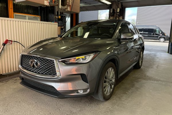 QX50 PURE AWD *CUIR* SIÈGES CHAUF HAYON ELECT REG ADAPT