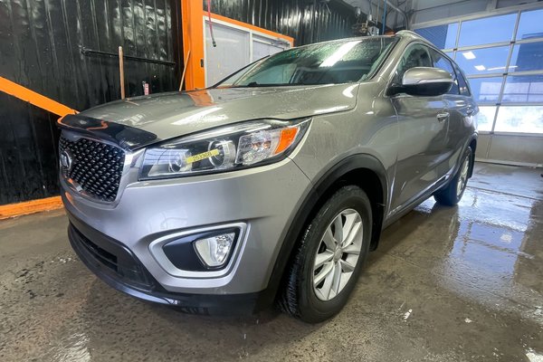 Sorento LX V6 AWD *7 PLACES* SIÈGES CHAUFF ALERTES CARPLAY