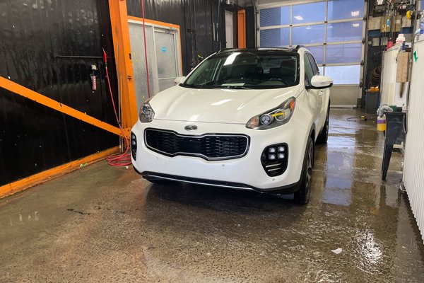 Sportage SX TURBO AWD *TOIT* NAV CUIR SIÈGES VENTIL CARPLAY
