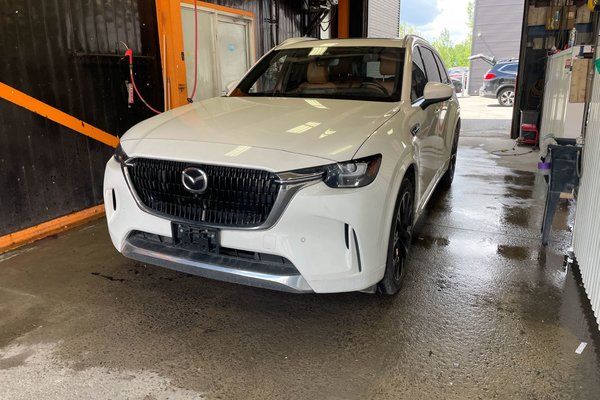 CX-90 MHEV SIGNATURE EAWD *TOIT* NAV CUIR SIÈGES VENTIL BOSE