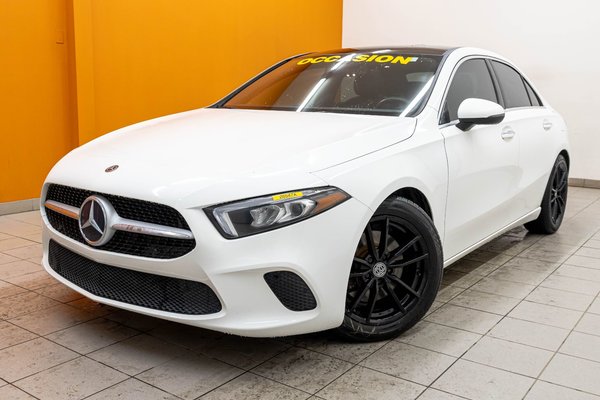 A-Class A 220 4MATIC *TOIT* CUIR SIÈGES CHAUFF CARPLAY USB