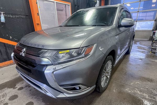 OUTLANDER PHEV SEL AWD *TOIT* CUIR *CHARGE RAPIDE* CARPLAY *USB