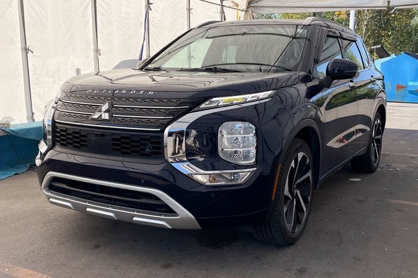 Outlander GT AWD *TOIT* NAV CUIR SIÈGES CHAUF HUD HAYON ELEC