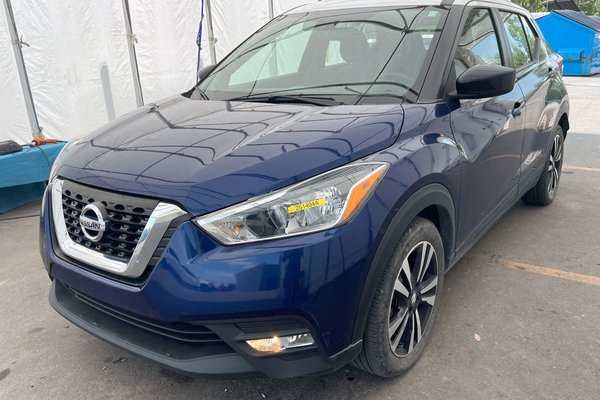 Kicks SV *SIEGES CHAUFF* CARPLAY *BLUETOOTH* USB A/C