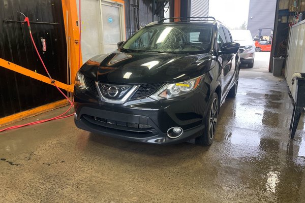 Qashqai SL AWD *TOIT* CUIR SIÈGES CHAUFF REG ADAPT ALERTES