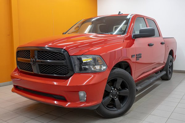 1500 Classic NIGHT EDITION CREW 4X4 V8 *CARPLAY* BEDLINER USB