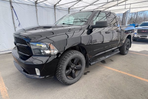 1500 Classic NIGHT EDITION 4X4 *CARPLAY* BOITE 6.4 BEDLINER USB