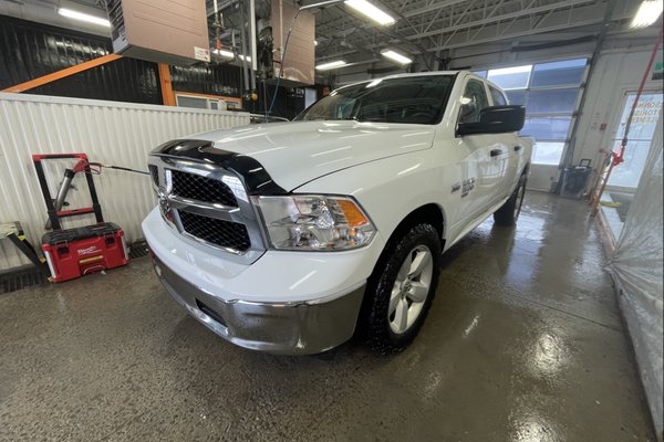 1500 Classic SLT CREW 4X4 V8 *BLUETOOTH* REGUL VITESSE A/C USB