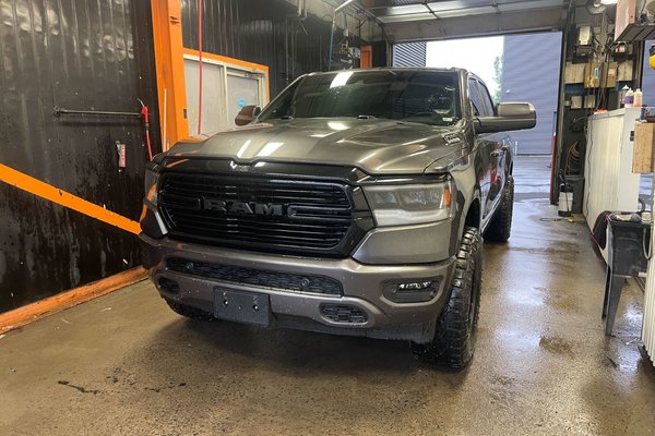 1500 SPORT NIGHT CREW 4X4 V8 *REBEL LEVEL 2* NAV