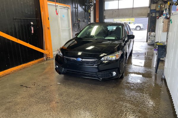 Impreza TOURING AWD *SIÈGES CHAUFF* CARPLAY BLUETOOTH USB