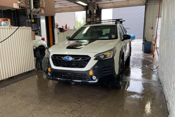 Outback WILDERNESS AWD 2.4L TURBO *TOIT* EYESIGHT *CARPLAY