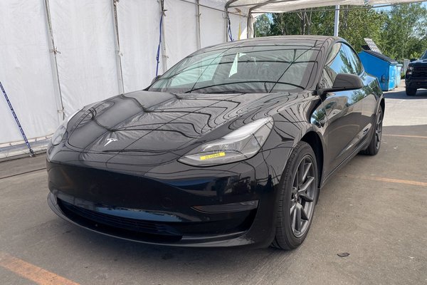MODEL 3 LONG RANGE AWD *576 KM* TOIT VITRE *CAM 360* NAVI
