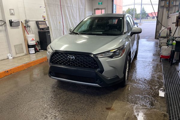 Corolla Cross LE AWD *SIÈGES CHAUFF* REG ADAPT ALERTES CARPLAY