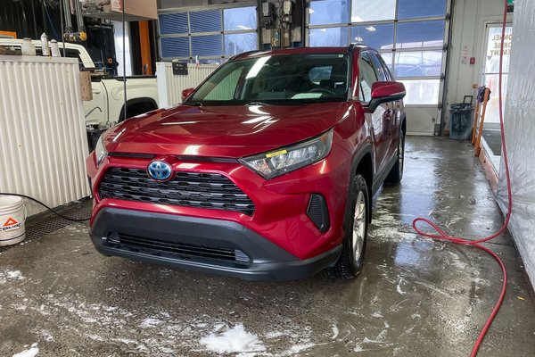 RAV4 HYBRID LE AWD *SIÈGES CHAUFF* REG ADAPT CARPLAY