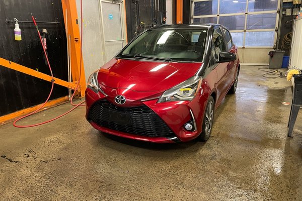 Yaris Hatchback SE AUTO *SIÈGES CHAUFF* BLUETOOTH CAMERA *BAS KM*
