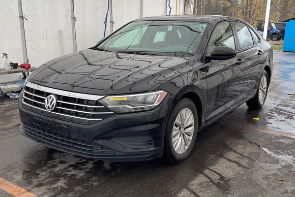 Jetta 1.4 TSI COMFORTLINE *SIEGES CHAUF* CARPLAY USB