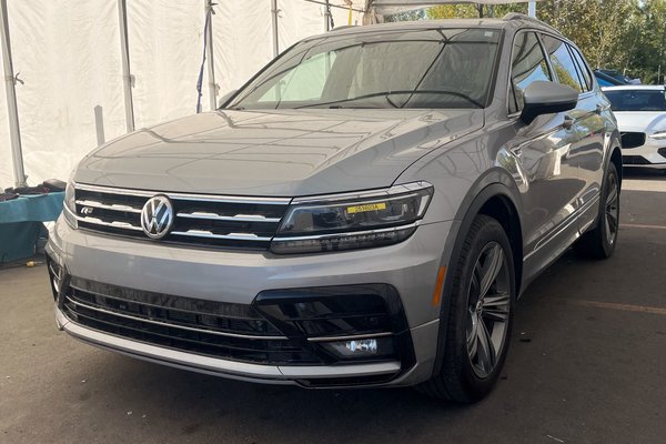 Tiguan HIGHLINE R LINE 4MOTION *TOIT* NAV FENDER CARPLAY