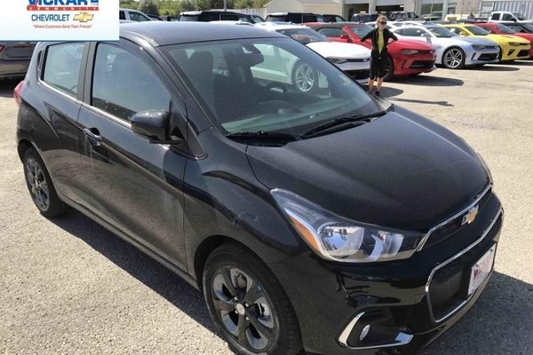 New 2017 Chevrolet Spark 1lt Bluetooth Mylink 112 21 B W