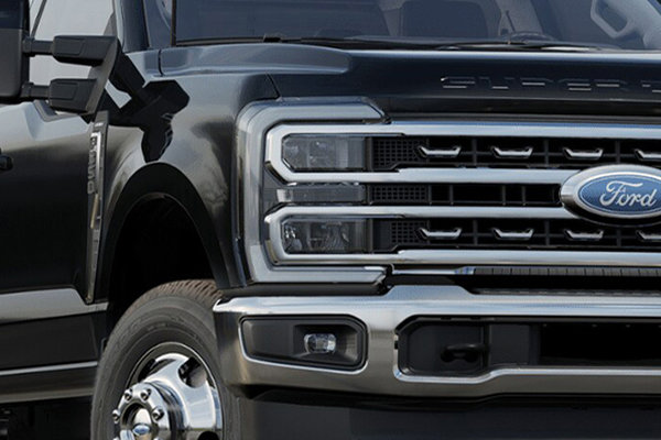Ford Super Duty F-350 DRW Chassîs-cabine LARIAT 2025 - photo 1