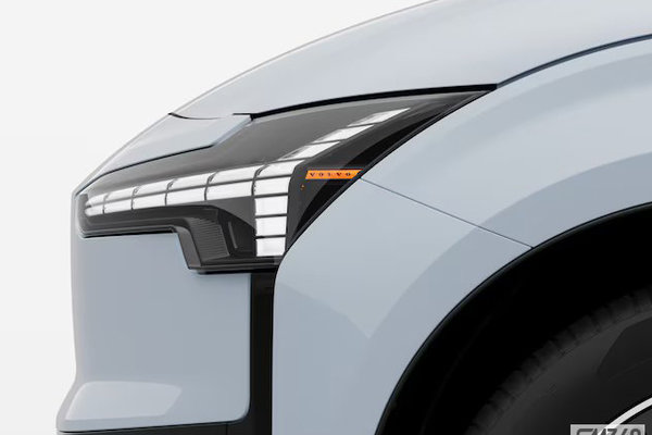 Volvo EX30 Core 2025 - photo 4