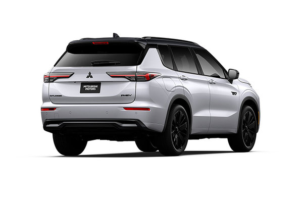 2026 MITSUBISHI Outlander Plug-in Hybrid GT NOIR S-AWC photo-3