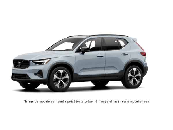 2026 VOLVO XC40 Plus Dark