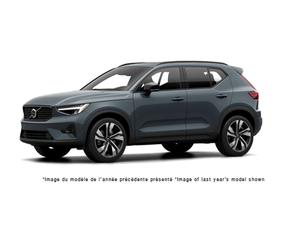2026 VOLVO XC40 Ultra Black Edition